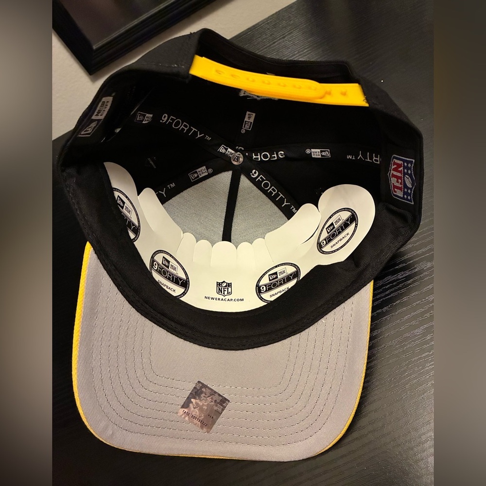 New Era Black and Yellow Steelers Cap - Picture 4 of 4